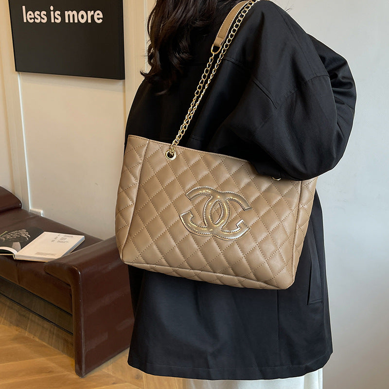 Cross-border Women's Bag 2025 New Fashion Large Capacity Rhombic Letter Shoulder Bag Chanel Style Women Crossbody Tote Bag