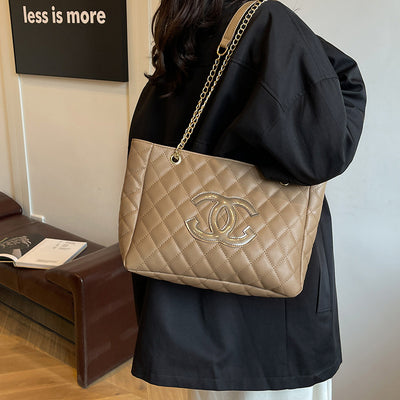 Cross-border Women's Bag 2025 New Fashion Large Capacity Rhombic Letter Shoulder Bag Chanel Style Women Crossbody Tote Bag